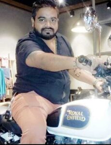 student vinay bhandari